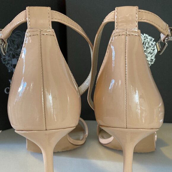 Vince Camuto nude patent leather heel - Picture 6 of 16